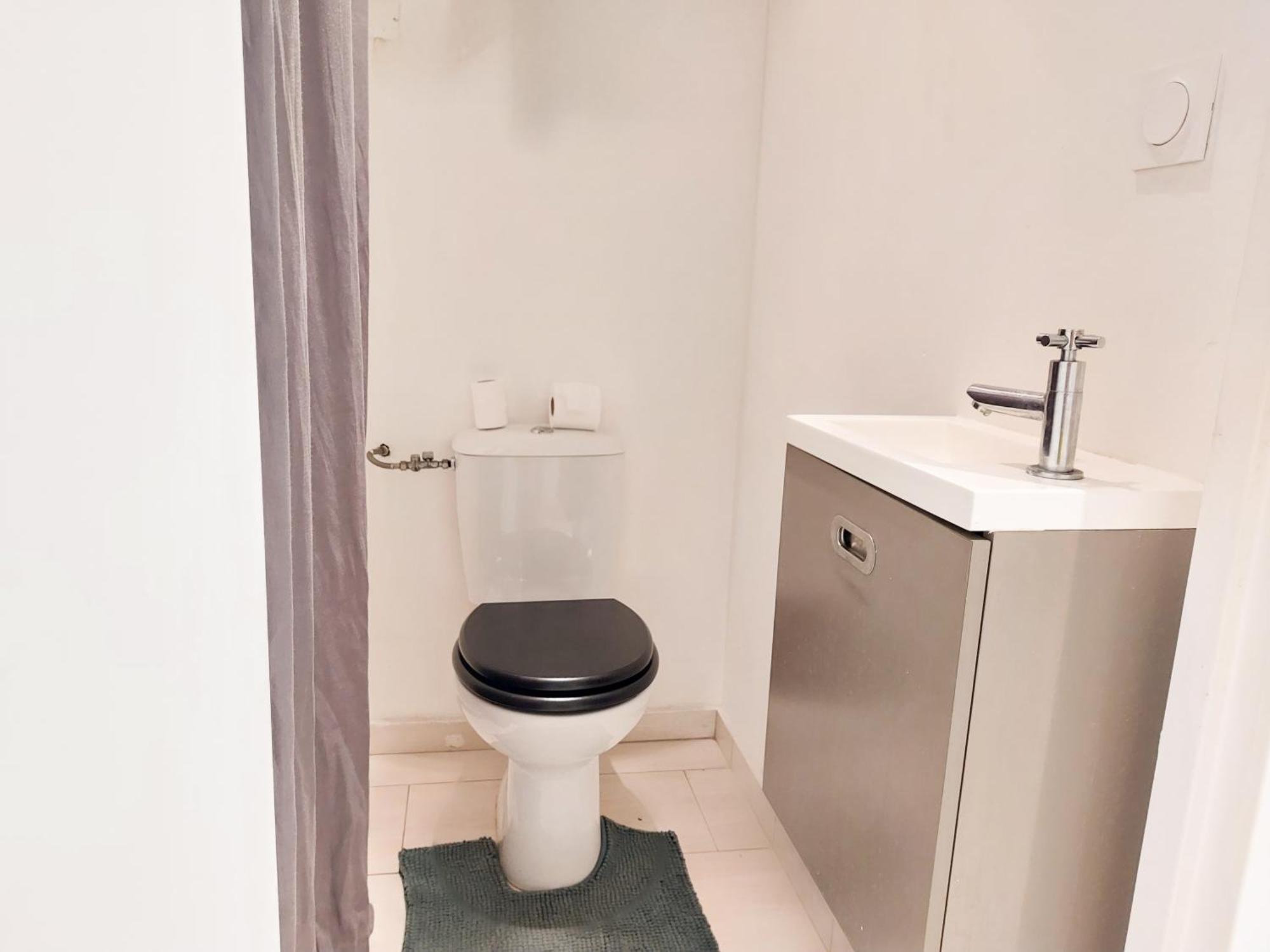 Charmant Appartement Pres Du Marche, Gare Et Port A 5Mn Toulon Ngoại thất bức ảnh